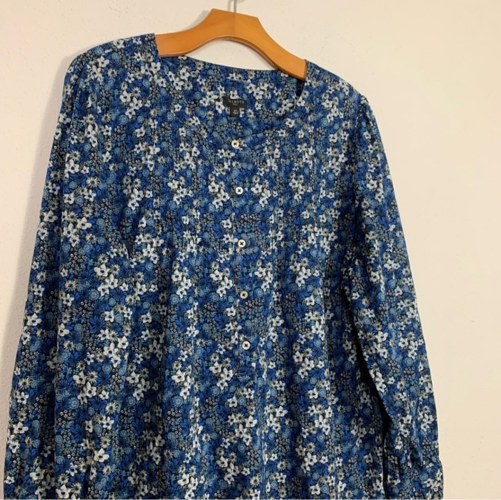 🌞 Talbots Blue 3/4 Sleeve Relaxed Blouse - Picture 3 of 5